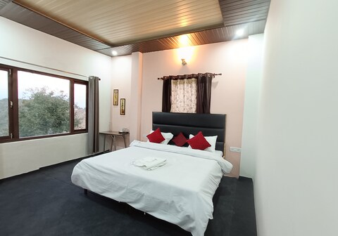 Himlayan Rays Homestay Kanatal