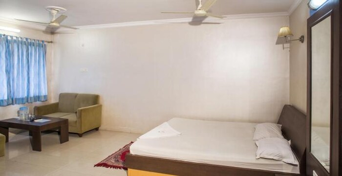 Super Deluxe Triple Bed Room