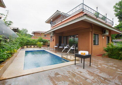 SaffronStays Dhyana