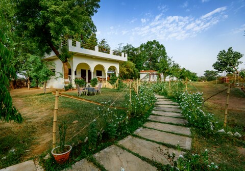 Aryan Camp RiverView Farmstay, Panna Tiger Reserve, Madla, Panna