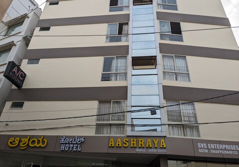 Aashraya Hotel