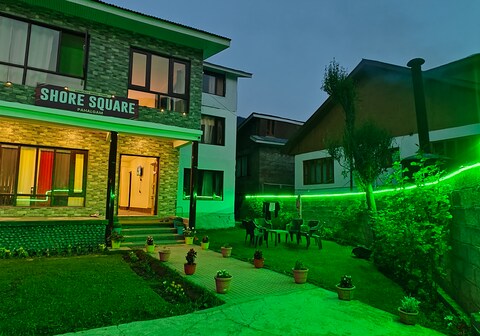 Hotel Shore Square Pahalgam.