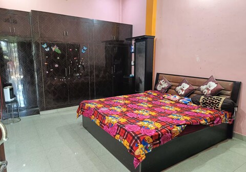 Triveni Sangam Homestay near Arail Ghat, Prayagraj
