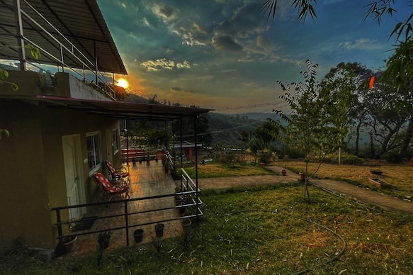 Wild Zest | Rooms & Wi-Fi