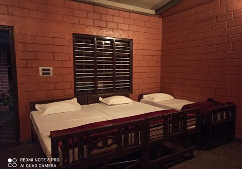 Banakal Hosmane homestay