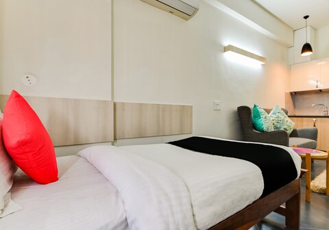 OYO 35983 Meraki Boutique Hotel