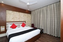 Capital O 15351 Vikram Palace, Varanasi Capital O 15351 Vikram Palace, Varanasi