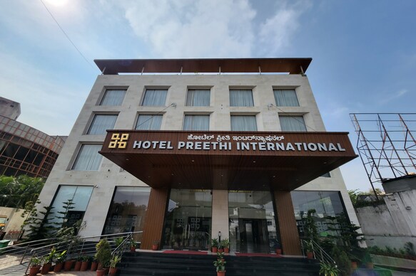 HOTEL PREETHI INTERNATIONAL