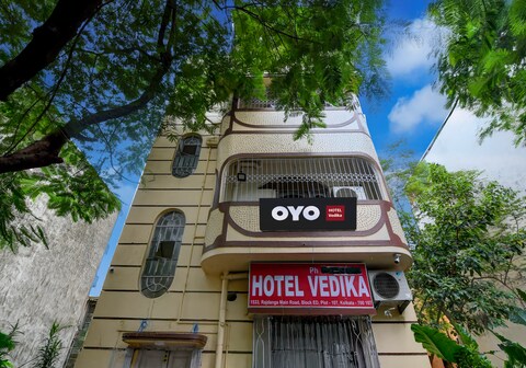 Hotel O Vedika