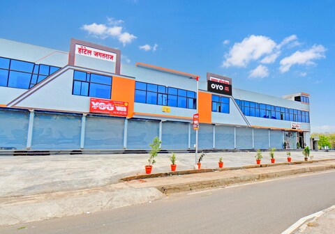 Hotel O Vishwa Lodging