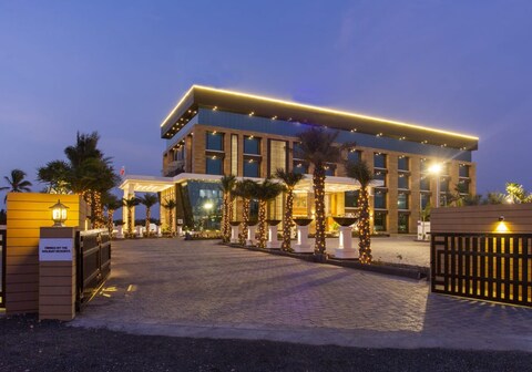 Sarovar Portico Somnath