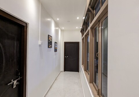 Paradise Grand Lodge