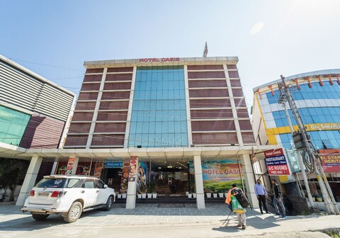 hotel The Oasis International By Carnation hospitality