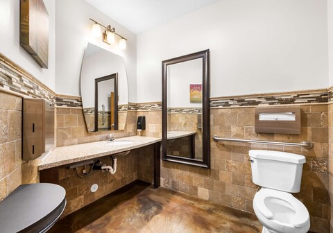 Best Western Driftwood Inn