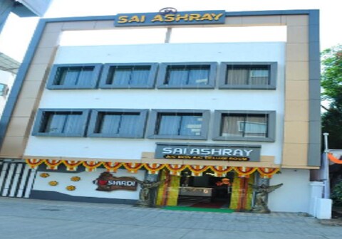 Hotel Sai Ashray