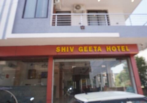 Hotel Shiv Geeta