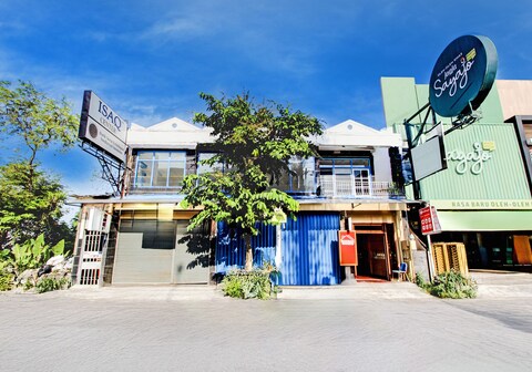 Hotel O Near Tugu Yogyakarta 2 formerly Monjali Inn