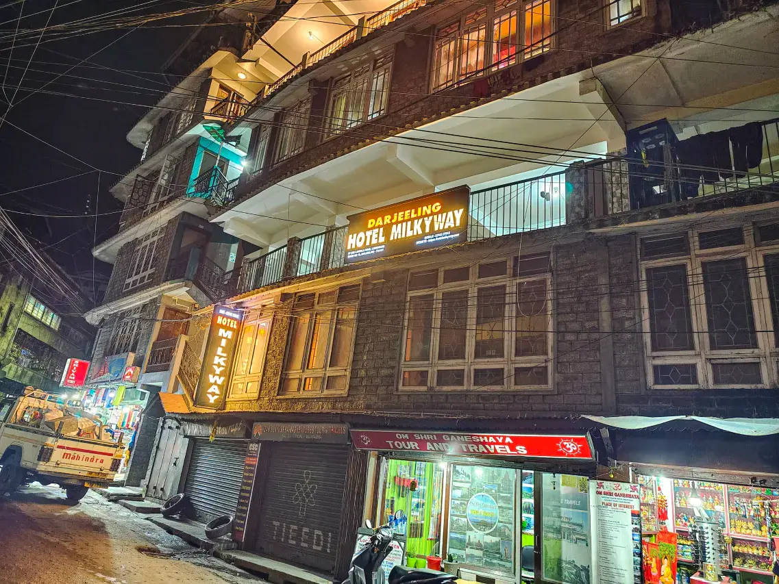 Milky Way Homestay || Near Darjeeling Toy Station