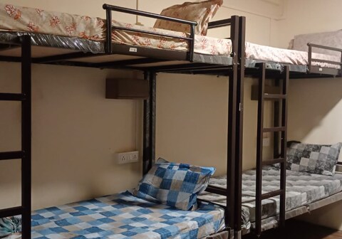 Kohinoor Inn Dormitory and Wi-Fi