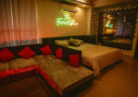 The Forest Glow Signature Mussoorie Stay