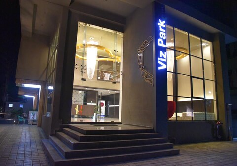Viz Park Hotel