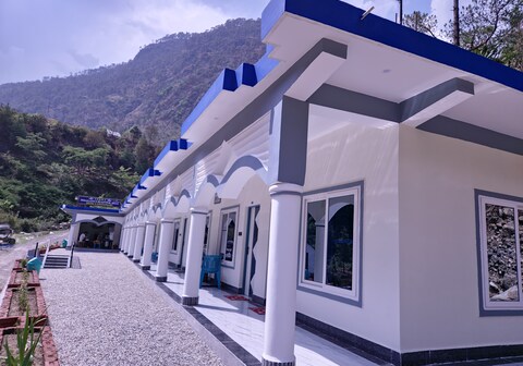 Himalaya's Beautiful Hills