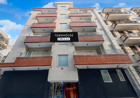 Townhouse Phase 3 DLF Cyber City