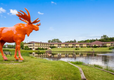 SureStay Plus Hotel by Best Western Black River Falls