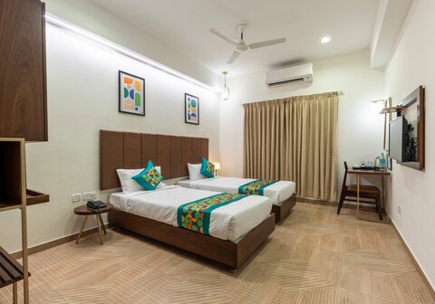 Treebo Flora Embassy