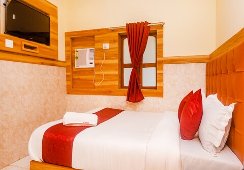 Aman Hotel