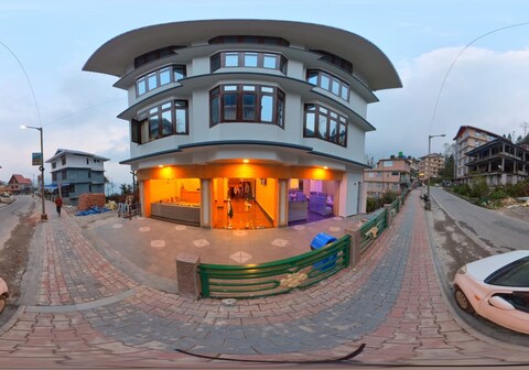 Sikkim Sarovar Hotel