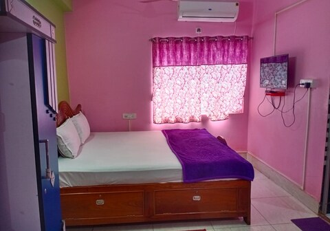 HOTEL SUBHADEEP