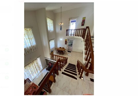 Bello Breez Rooms and Caretaker