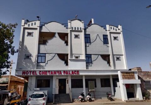 Hotel Chetanya Palace