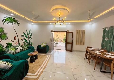 Krishna Villa