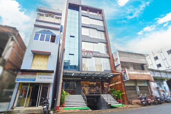 Hotel Ekta International