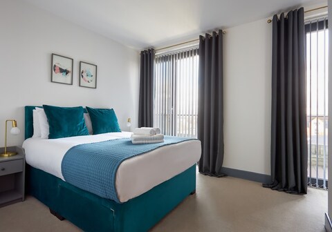 Canning Town by Viridian Apartment