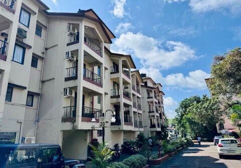 Studio Bright side | PRIJA HOMES