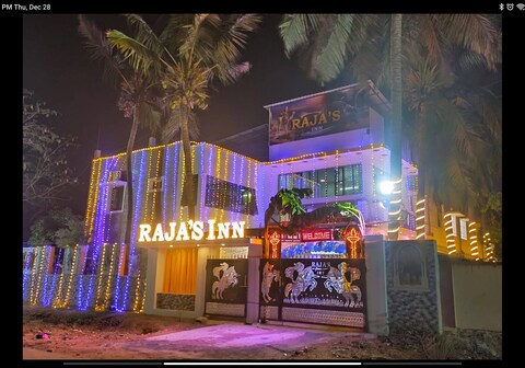 Rajas Inn