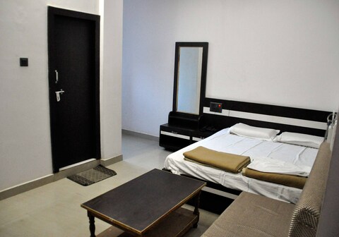 Hotel Radhika Lalitpur