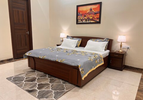 Sukoon at Amritsar 5BHK Villa at Ranjit Avenue