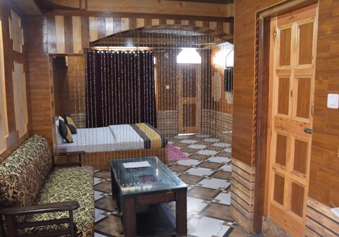 Hotel Mount View Narkanda