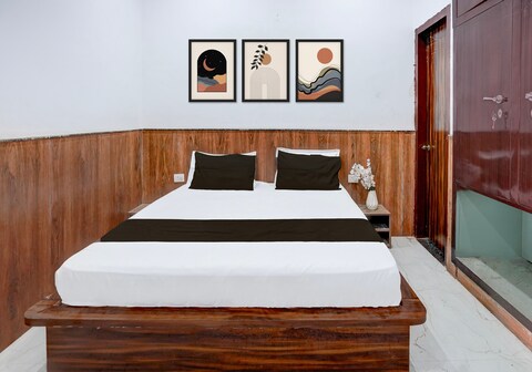 Hotel O Sam Residency And Hotel