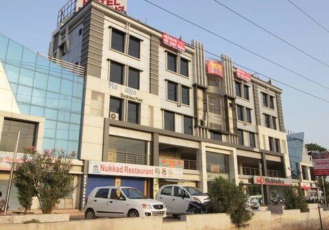 Hotel Shree Sai Palace