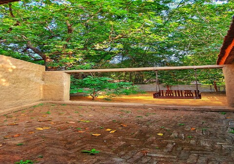 Greetoe Resorts | Celebration Van Villas