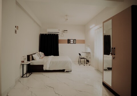 Cozy Nest | Entire 3BHK Apartment | 1KM From Bhubaneswar Airport