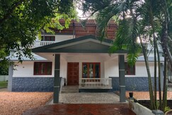 Tranquil Villa by River Peaceful stay by Homeyhuts, Muvattupuzha Tranquil Villa by River Peaceful stay by Homeyhuts, Muvattupuzha