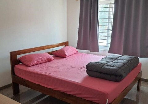 Castle BGR Service Apartments