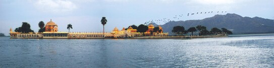 Jagmandir Island Palace, Udaipur Jagmandir Island Palace, Udaipur