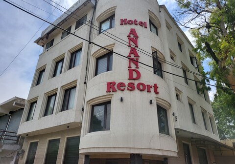 Hotel Anand Resort
